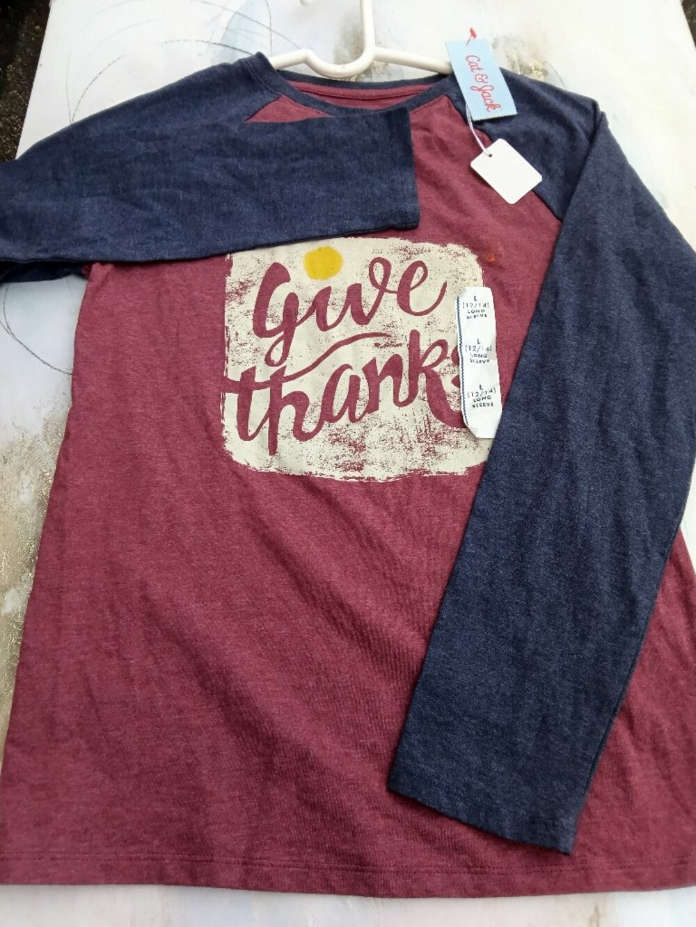 Kids T-shirt by cat and Jack